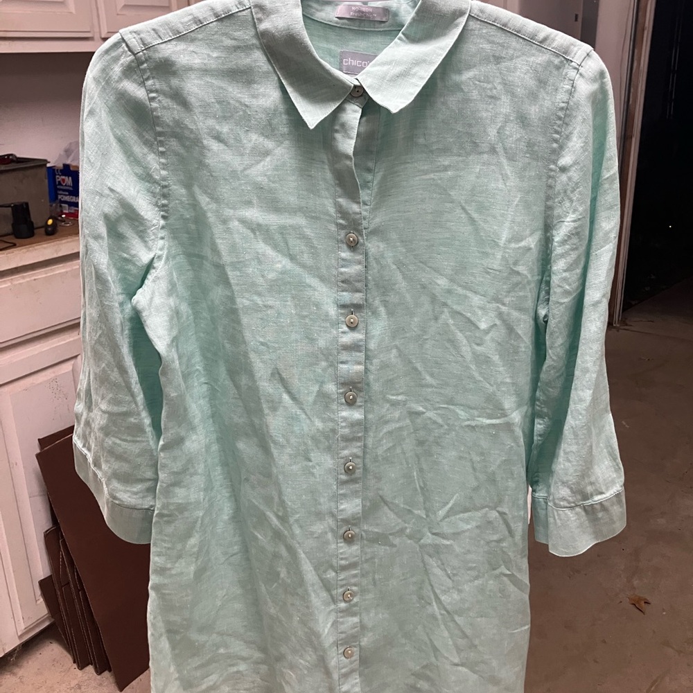 Lot of 4 Women’s Chico’s Linen Tops